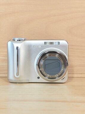 Share Kodak EasyShare C875 Digital Camera Silver 8MP 5x Optical Zoom Tested V vo